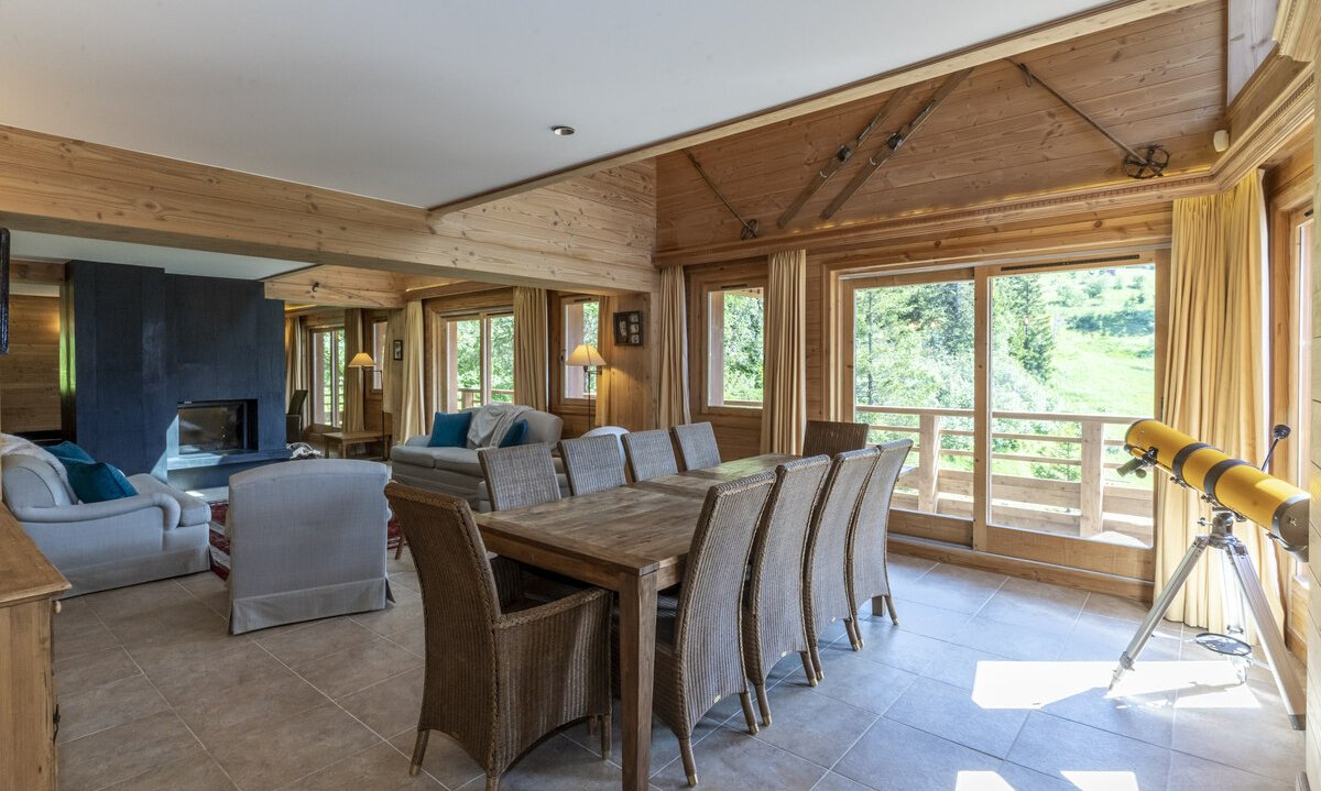 The Dining area in Chalet Foret, Meribel