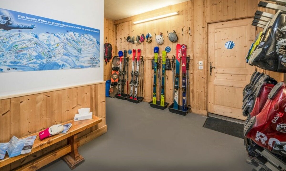 The Ski and Boot Room in Chalet Matisse Bas, La Tania