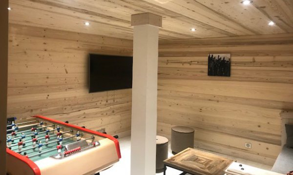 Games and TV room in Chalet Chardon in Meribel