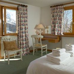 Chalet Loden Double Bedroom