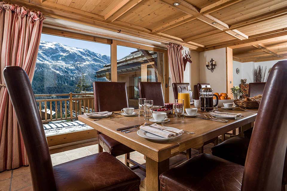 Chalet Les Bartavelles Dining Room