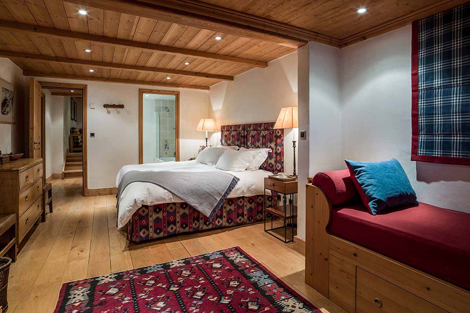 Chalet Les Bartavelles double bedroom