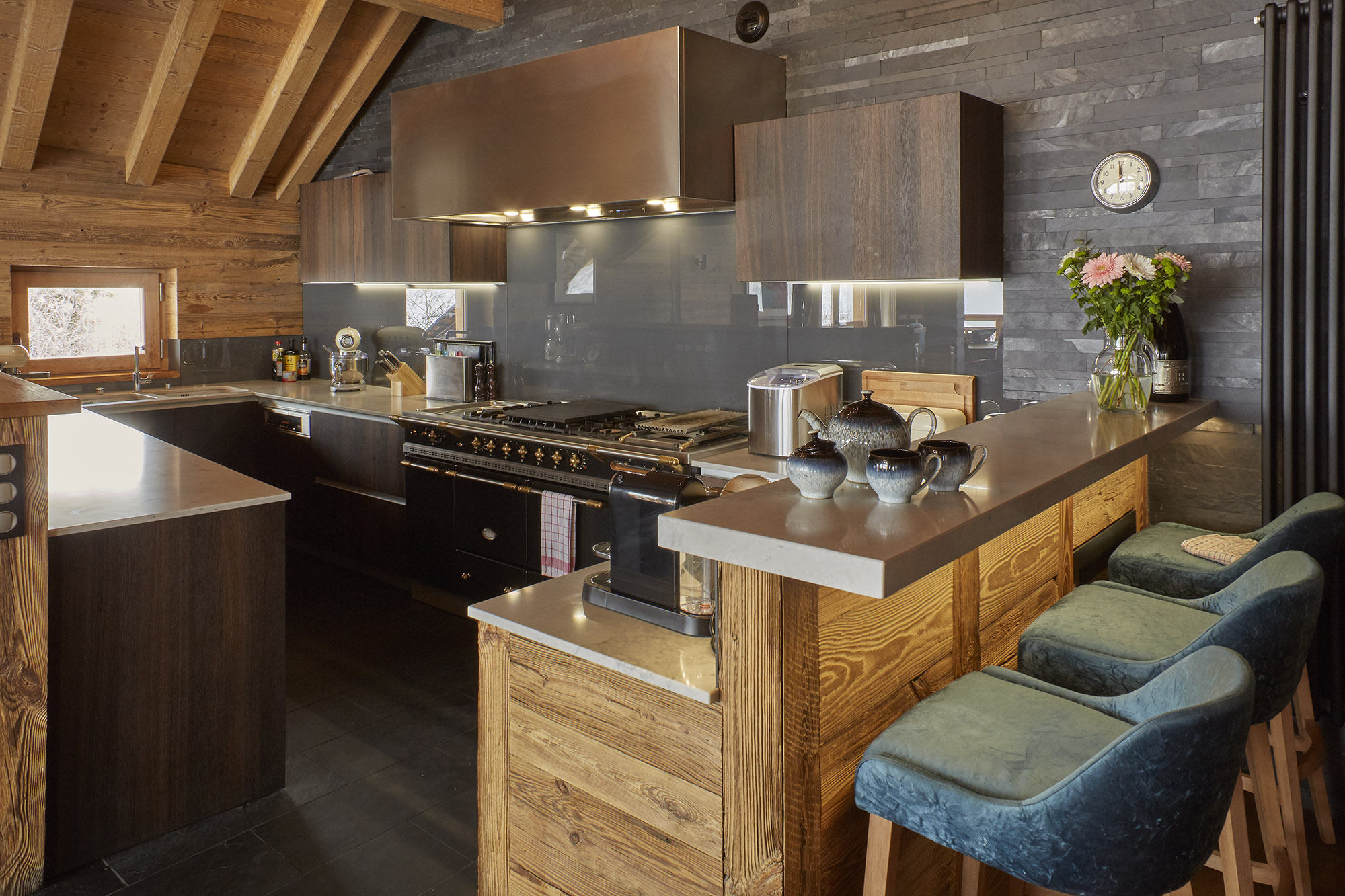 Chalet Iona Kitchen