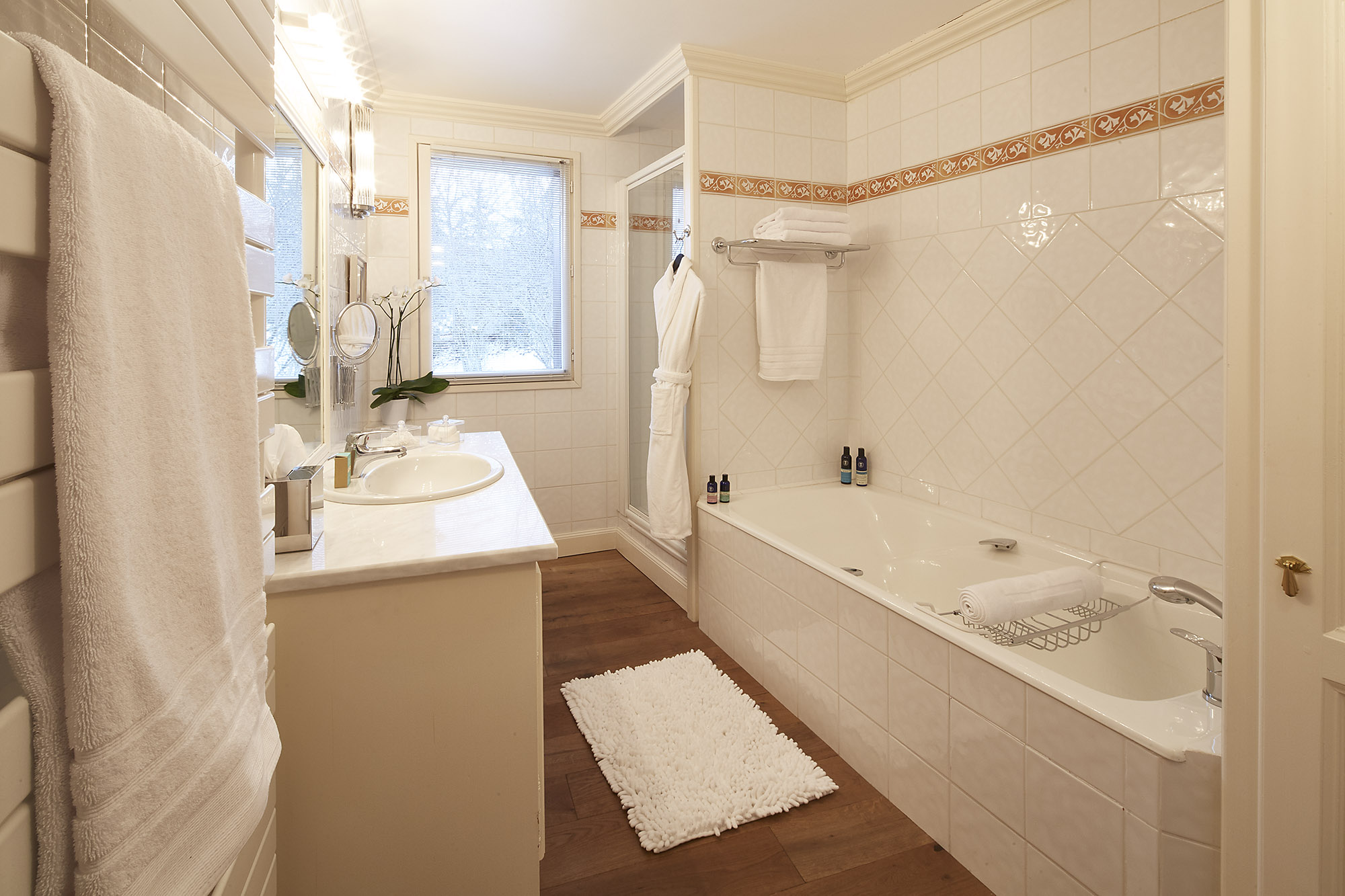 Chalet Iona Bathroom