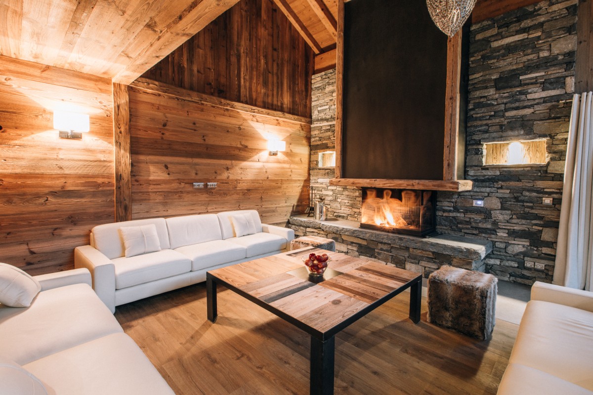 Chalet Kashmir Living Room