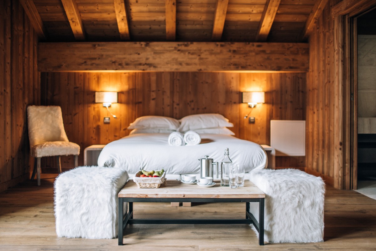 Chalet Kashmir Bedroom