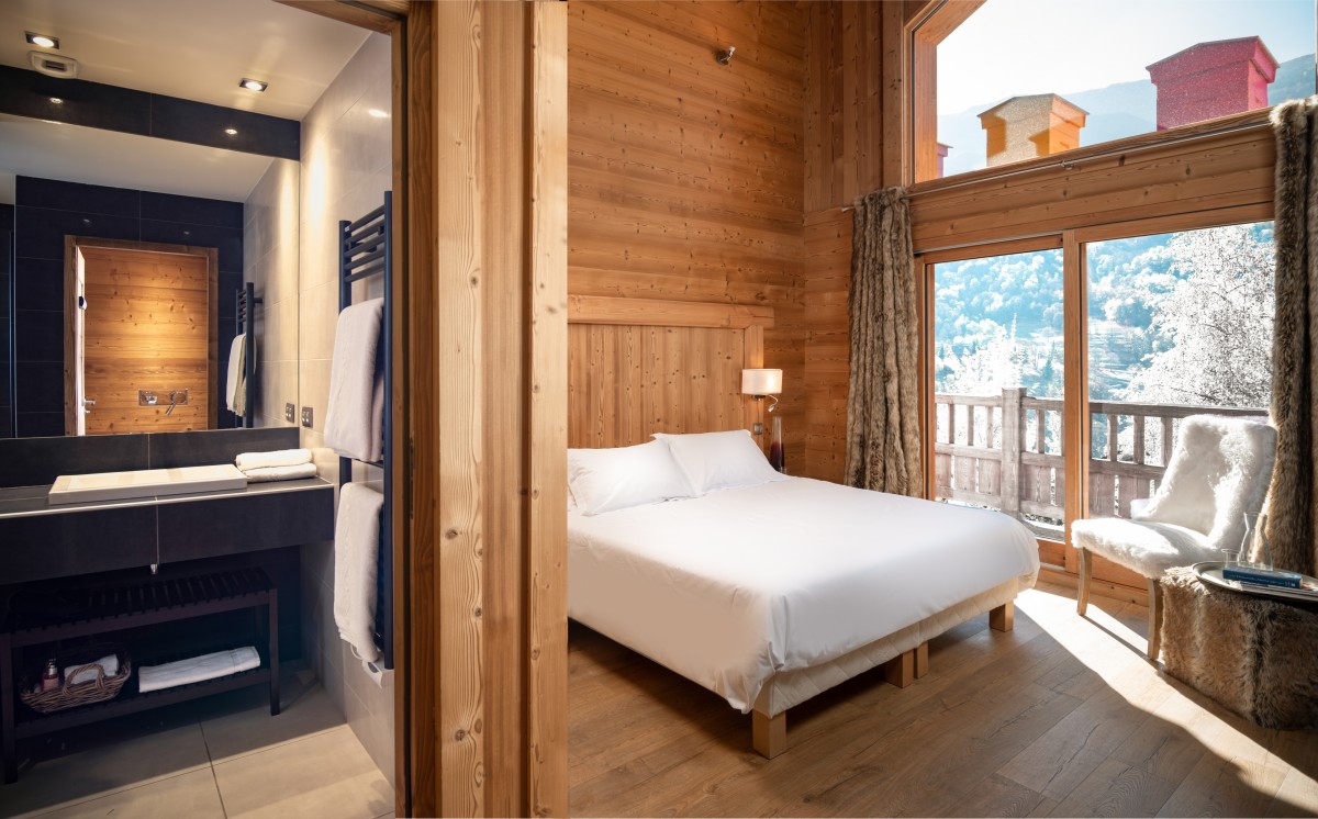 Chalet Kashmir Bedroom