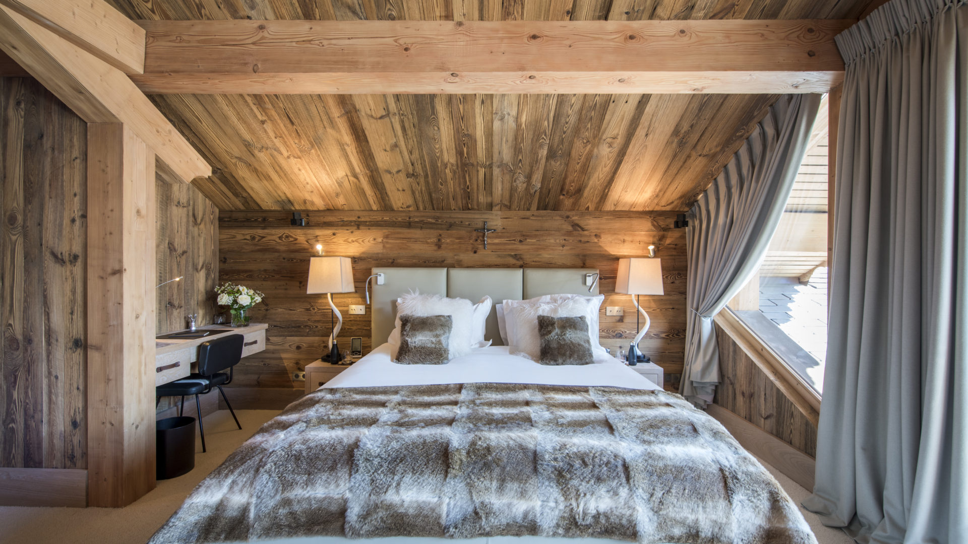 Chalet Mont Tremblant Bedroom