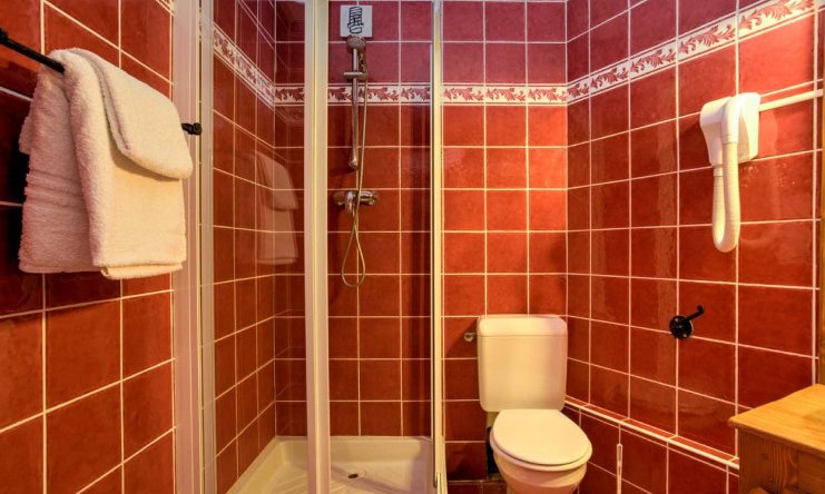 Chalet Aries bathroom