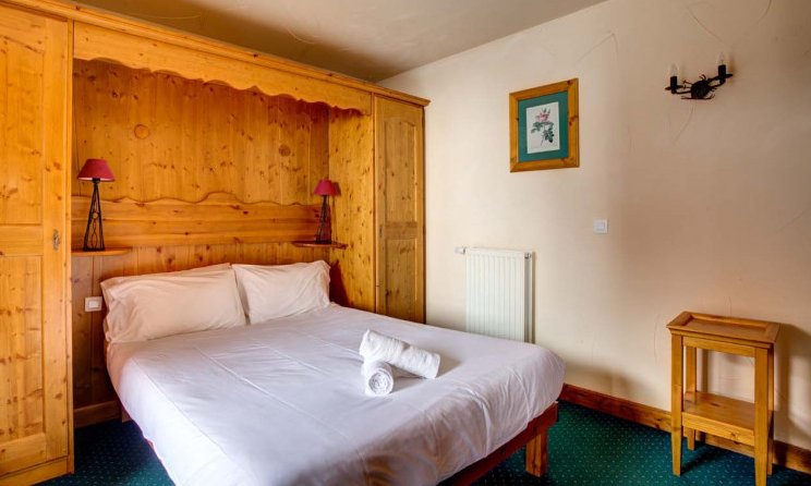 Chalet Aries double bedroom