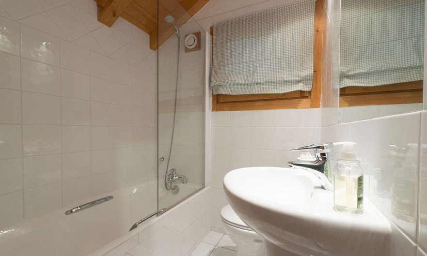 A Bathroom in Chalet Blanche Neige in Meribel Centre