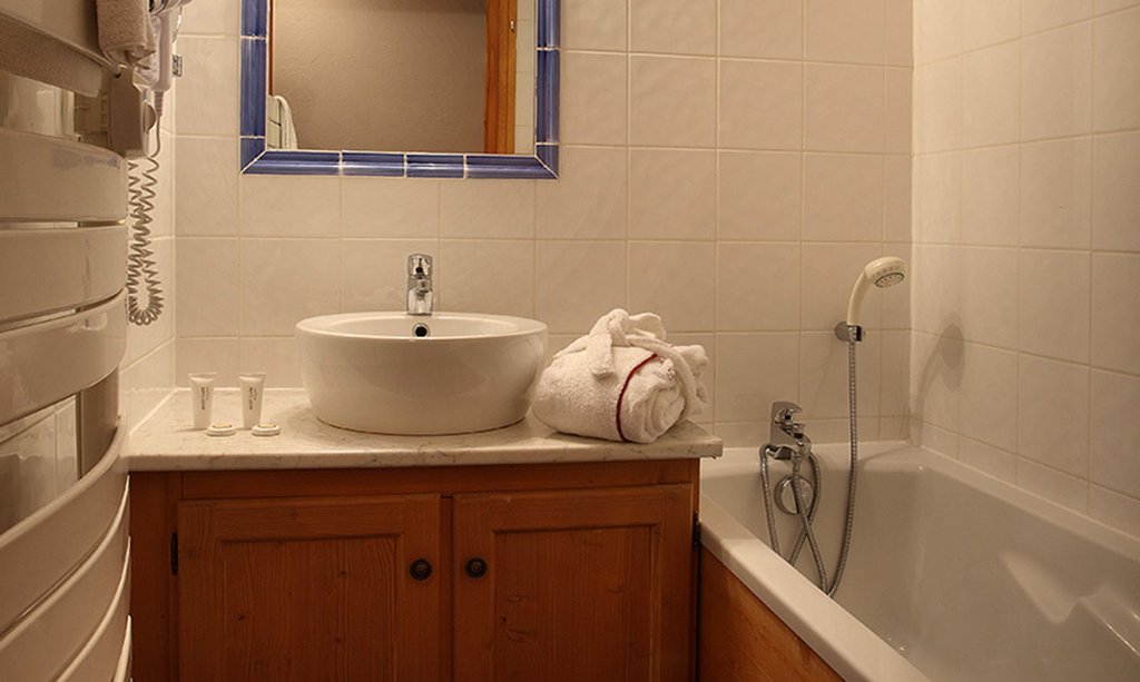 A Bathroom Chalet des Neiges Plein Sud Val Thorens