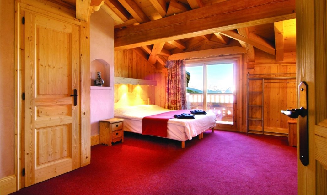 Chalet Cascades Bedroom