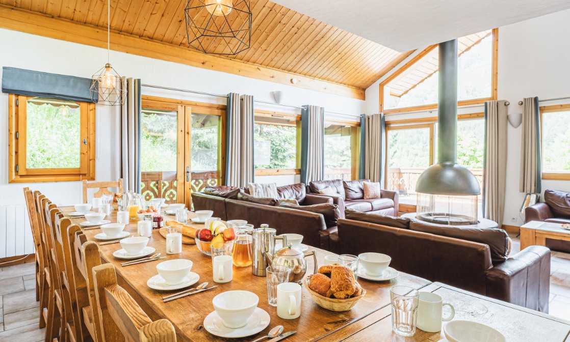Breakfast at Chalet Virage in Meribel Centre