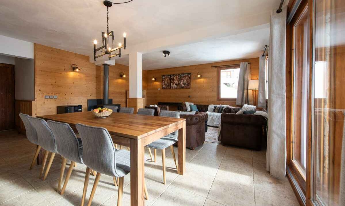The Dining and Living area in Chalet Noella Val Thorens