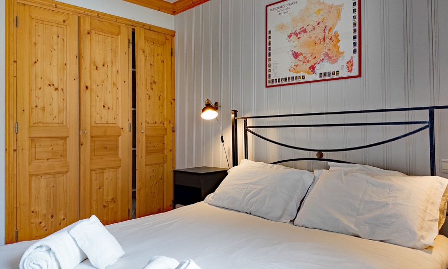 A double bedroom in Apartment Grand in Meribel Centre
