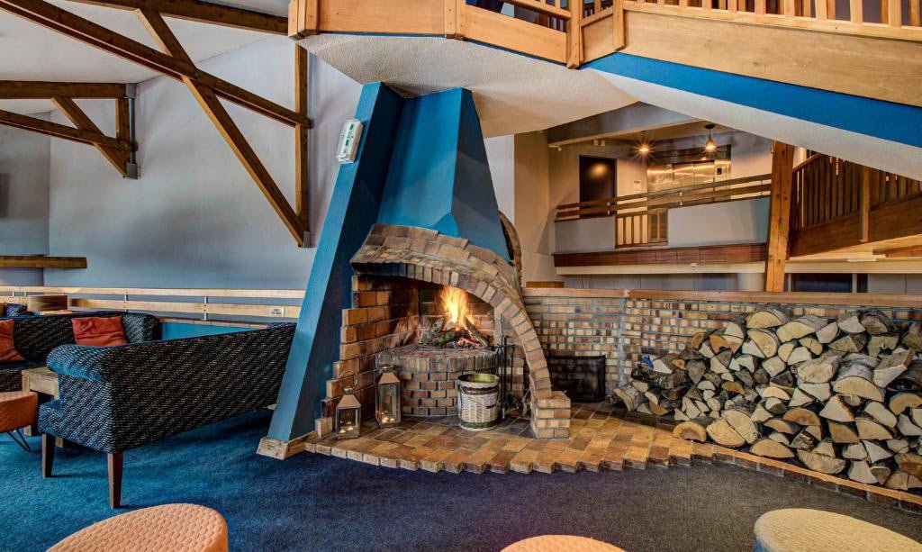 The Lounge area in Hotel Le Montana in La Tania