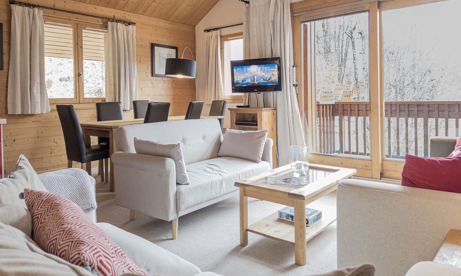 The Living and Dining area in Apartment Cybele in Meribel Centre
