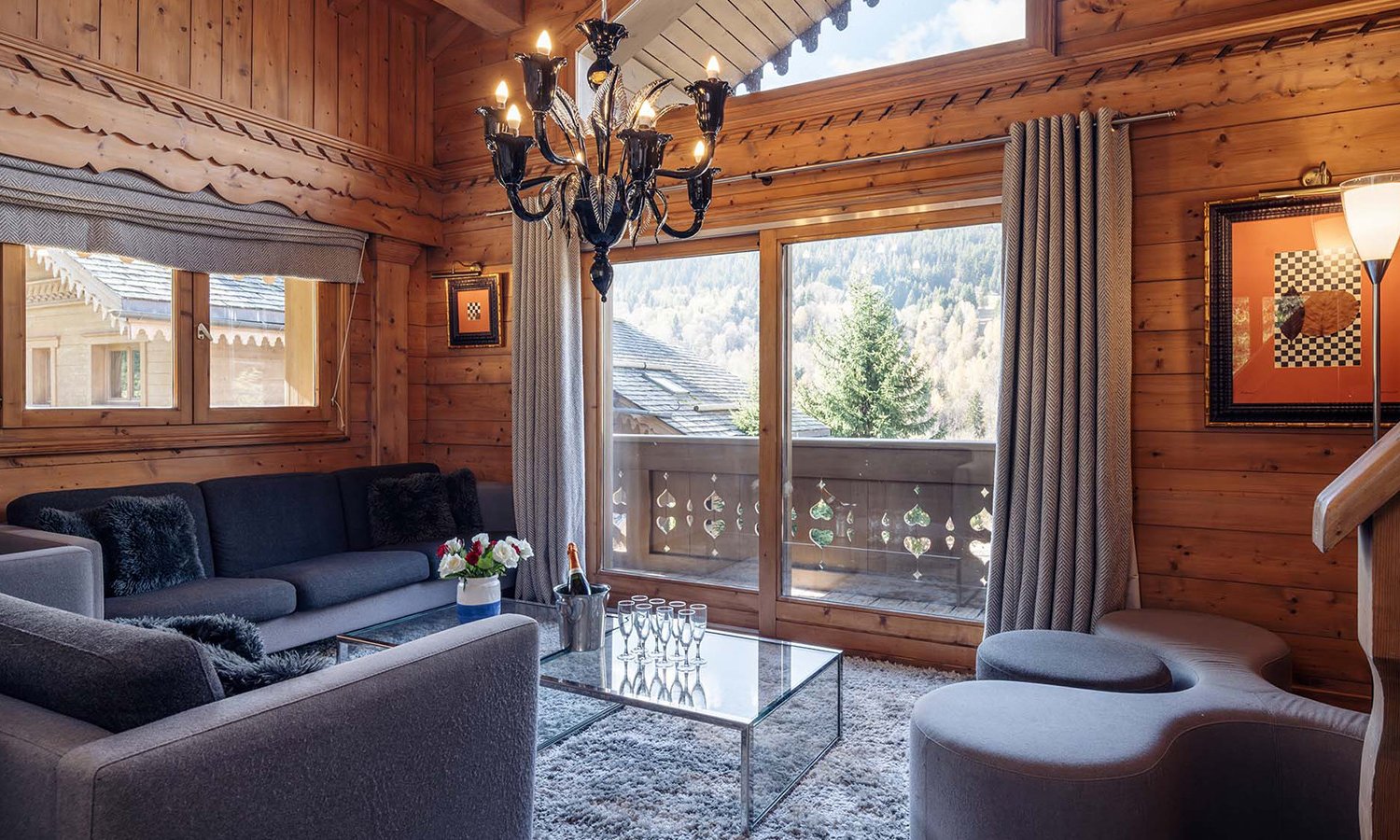 The lovely Living area in Chalet Mariefleur in Meribel