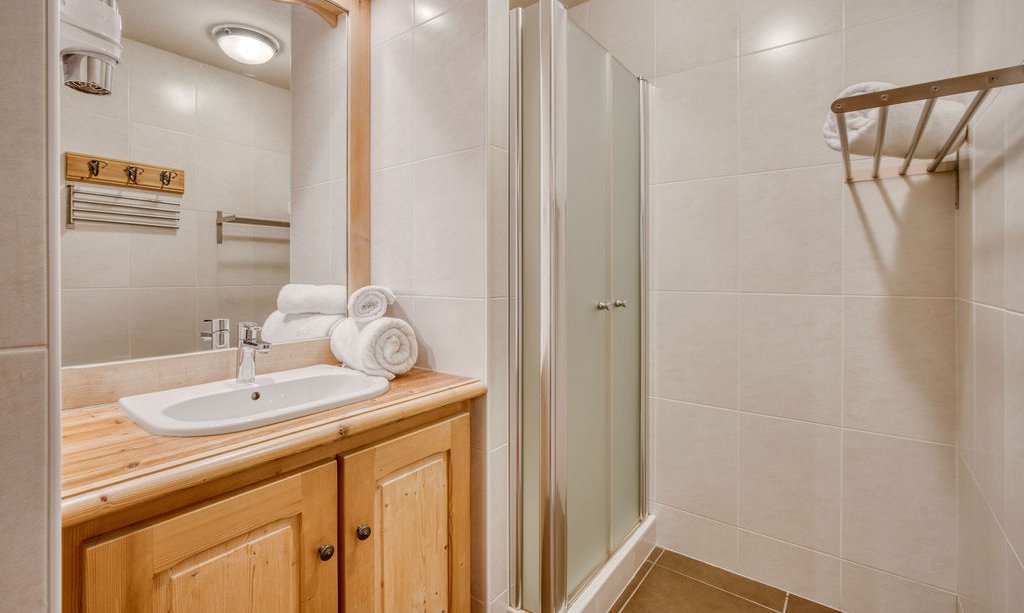 A Shower room in Catered Chalet Petit Sabot Val Thorens