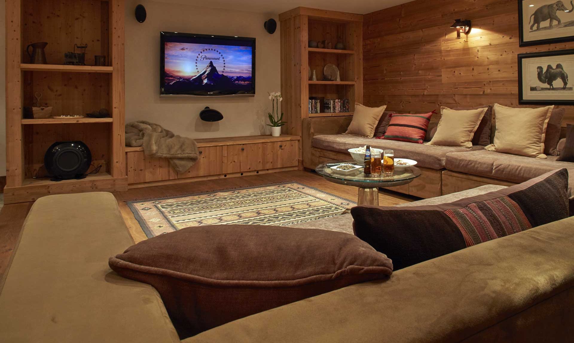 The TV room in Chalet Lapin Blanc Meribel