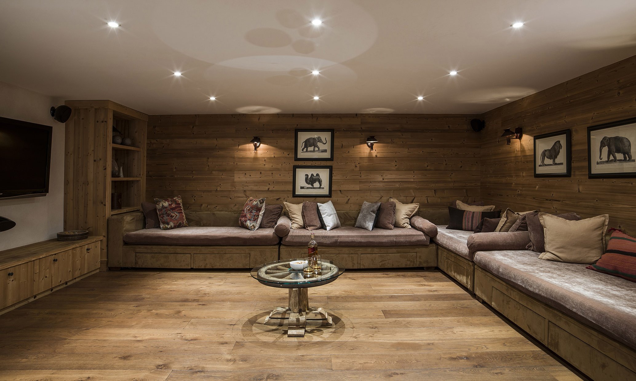 The TV Room in Chalet Lapin Blanc, Meribel