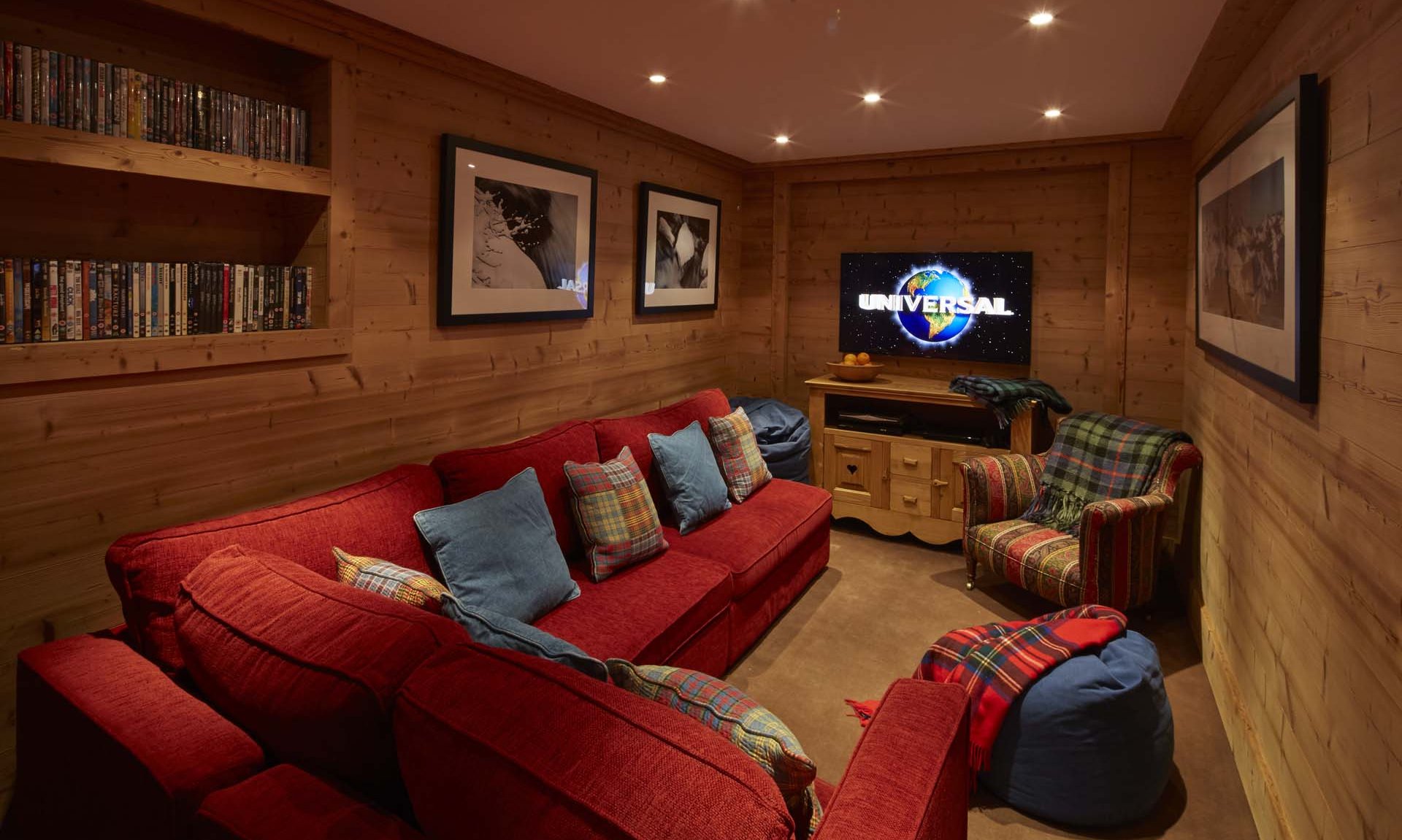 The TV Room in Chalet La Varappe Meribel