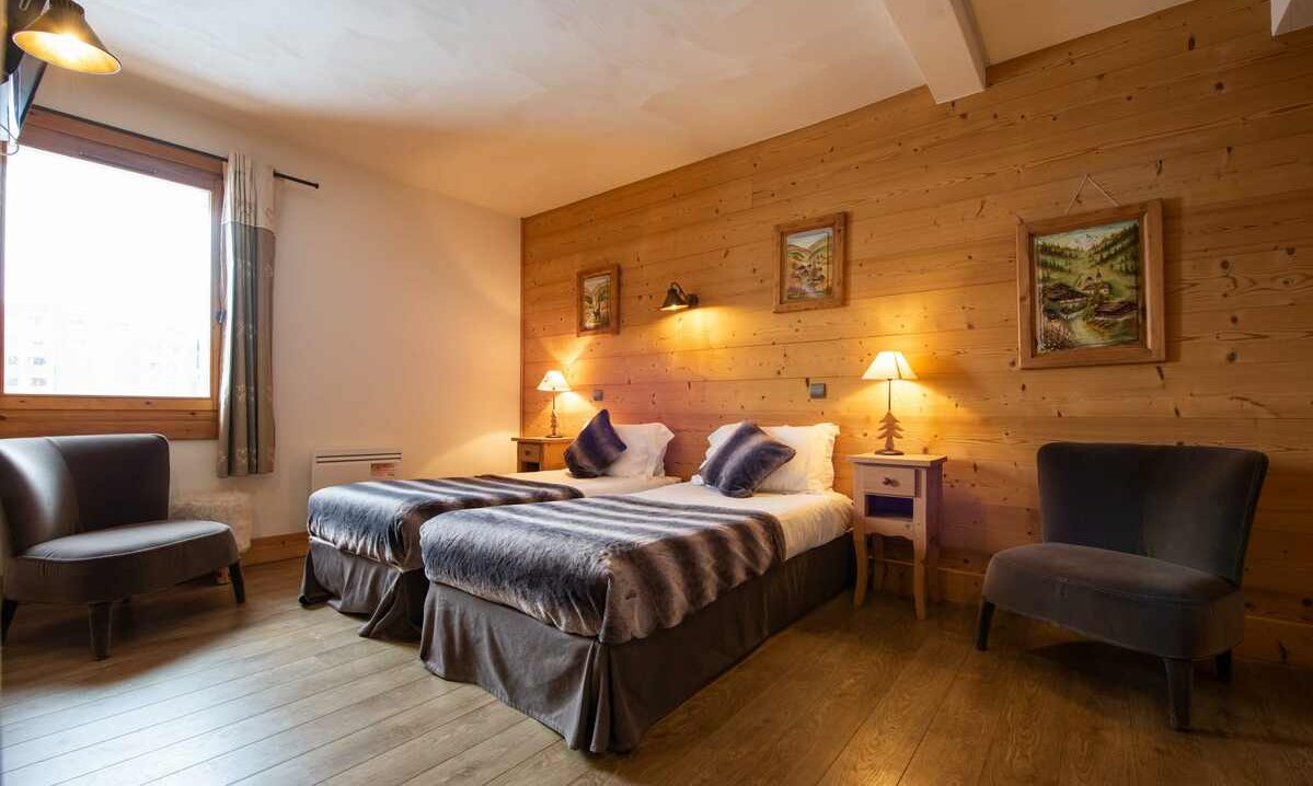 One of the Twin bedrooms in Chalet Noella Val Thorens