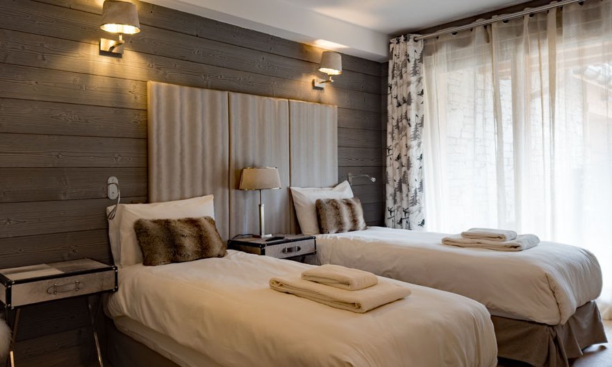 The Twin Bedroom in Apartment La Suite in Meribel