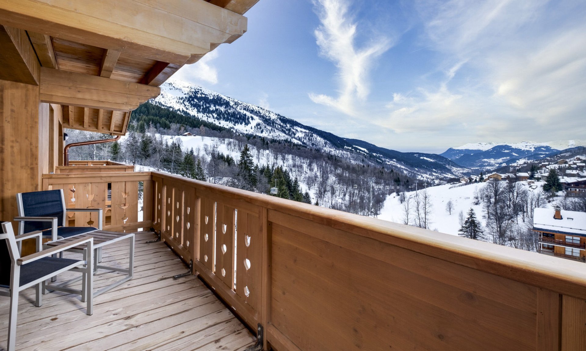 An Apartment balcony in Residence L'Hevana Meribel