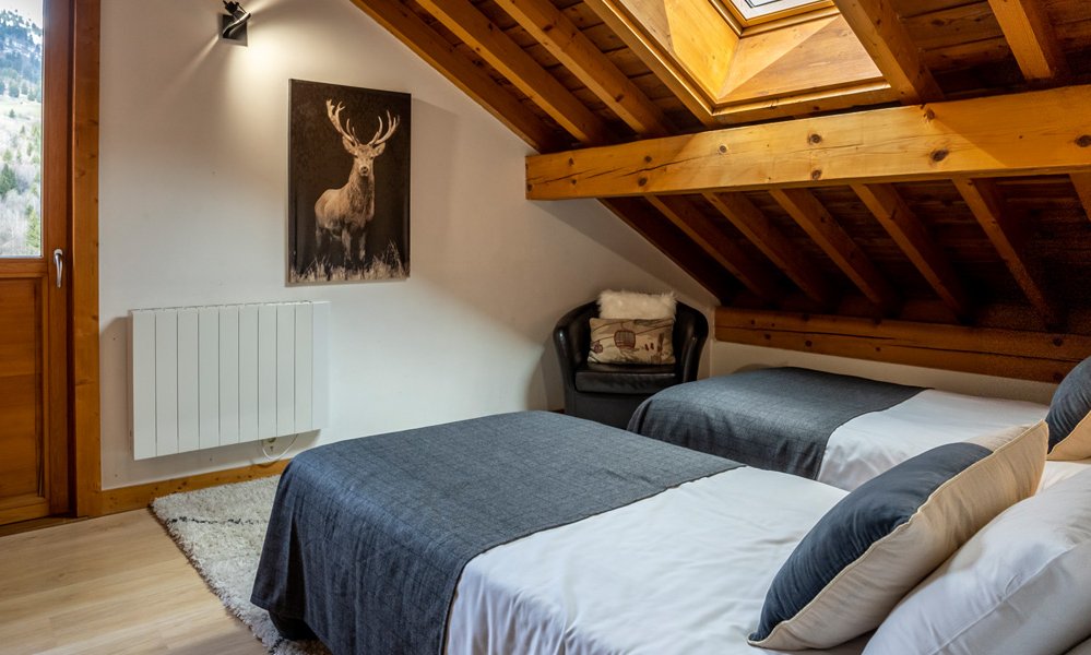 One of the Twin bedrooms in Chalet Blanchot Meribel