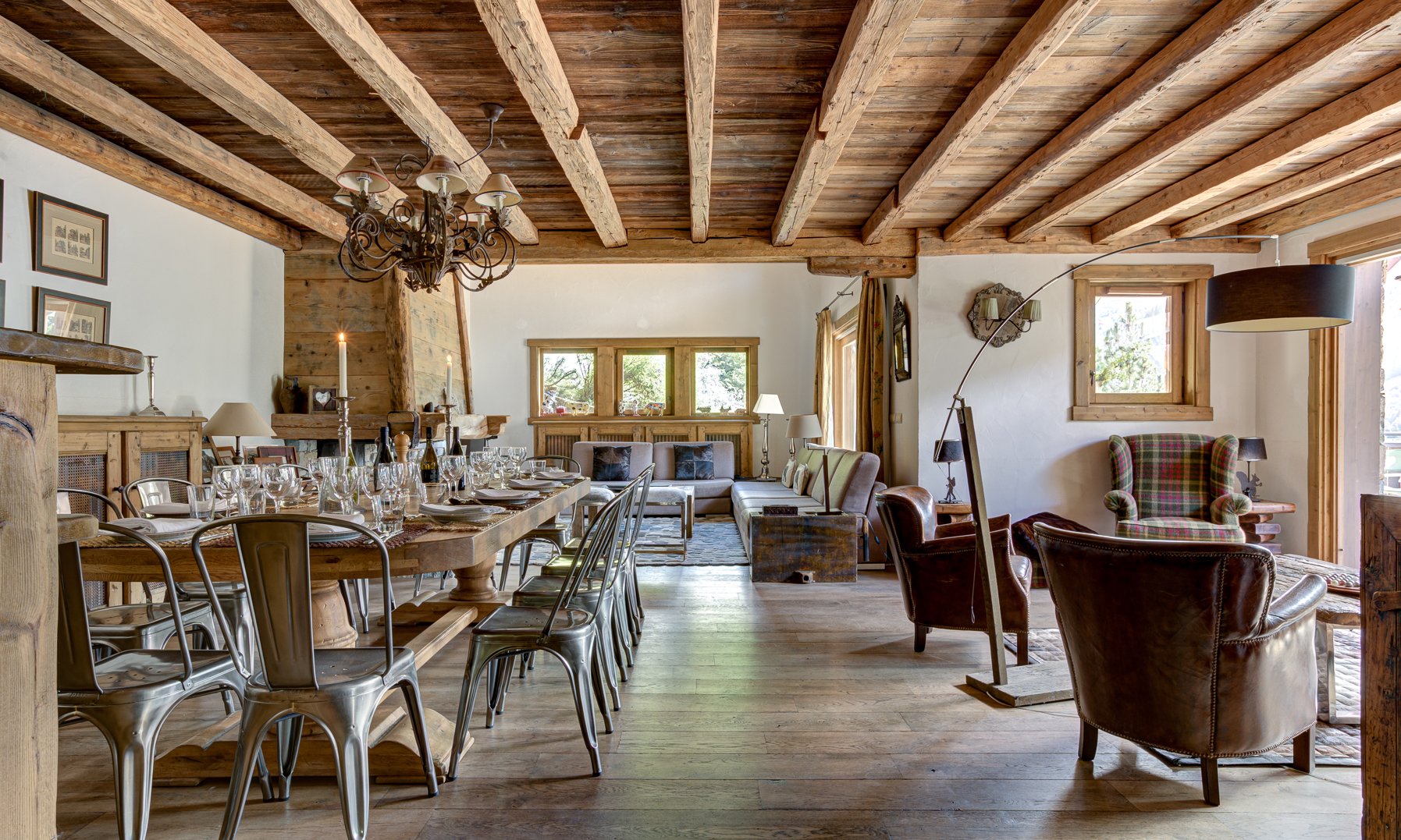 The spacious Dining and Living areas in Chalet Amarena Meribel