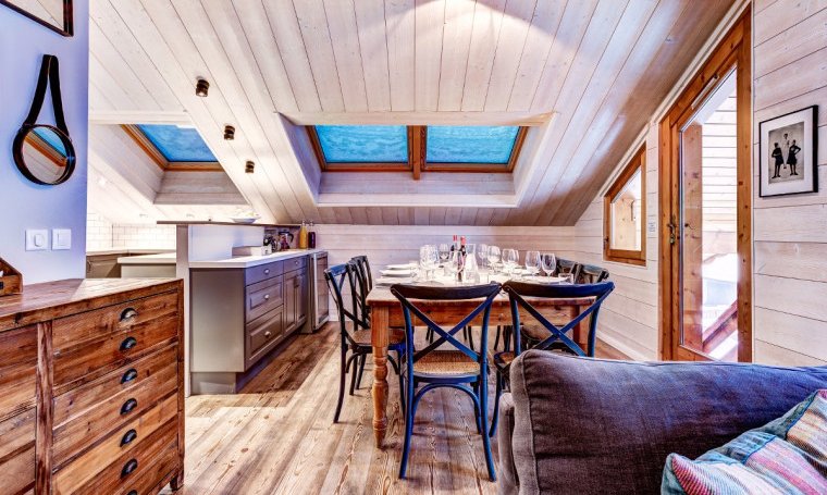 The lovely dining area, Chalet Pasarale, Meribel