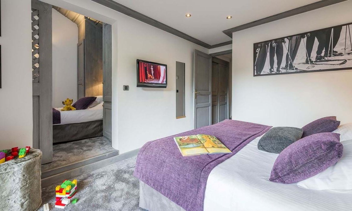 A 3 person family room in Hotel La Chaudanne Meribel