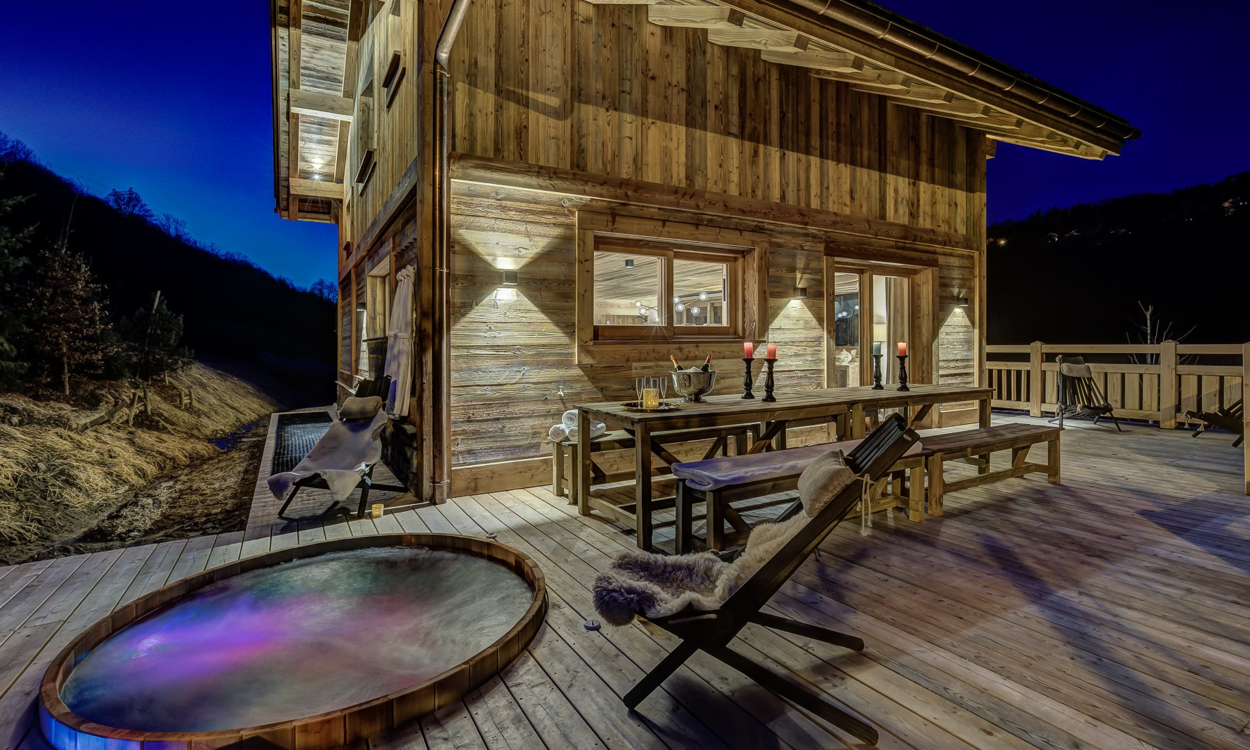 The fantastic Hot tub and terrace at Chalet Bergeronnette in Meribel Nantgerel