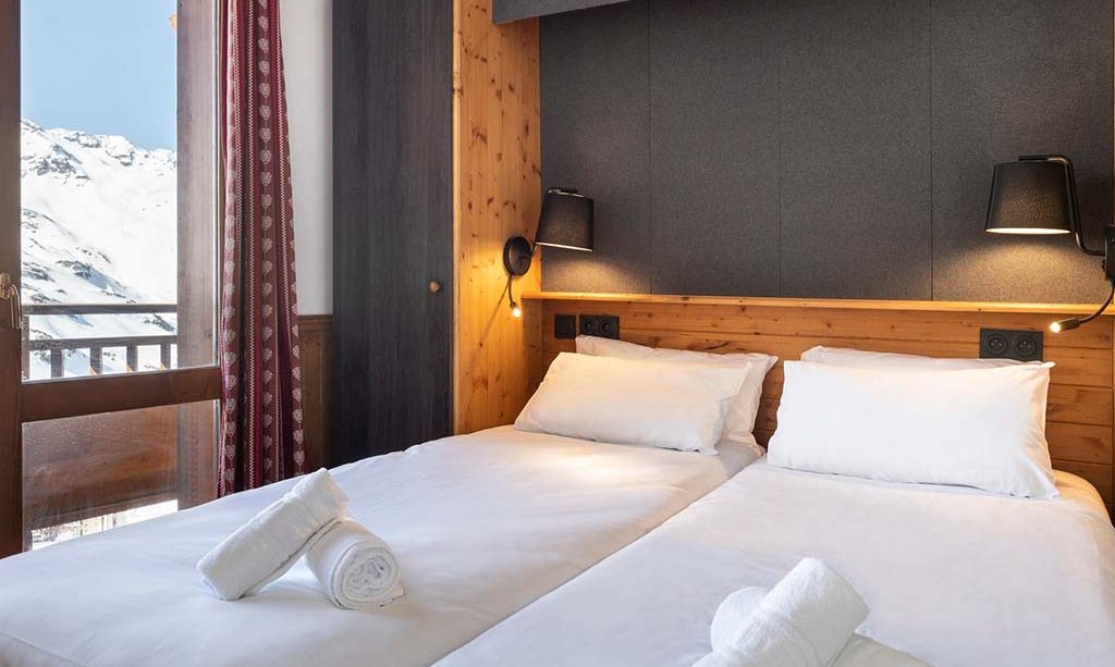 Twin bedroom, 8-10 person superior apartment, Les Balcons de Val Thorens