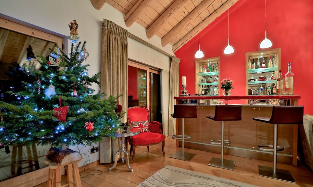 Chalet Arolla at Christmas