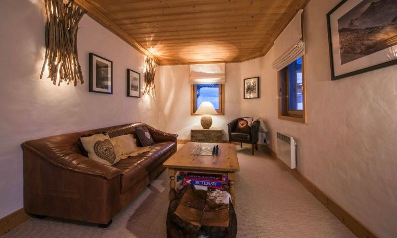 Cosy sofas at the Chalet Belmont