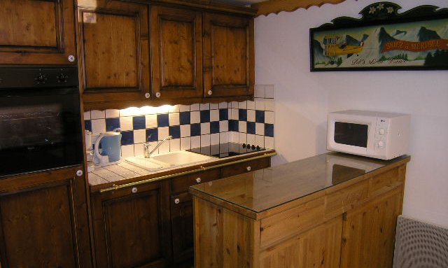 The kitchen area in apartment Fermes de Meribel 13 Meribel Village