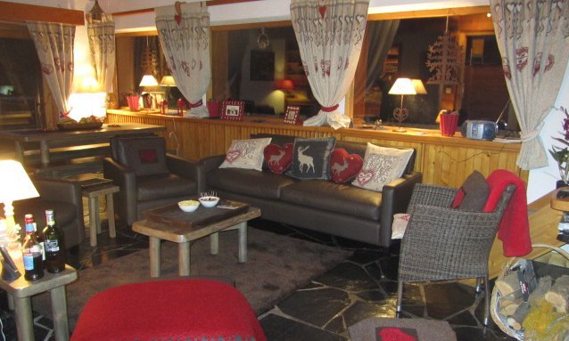 Comfy living area in in Chalet La Fugue Meribel