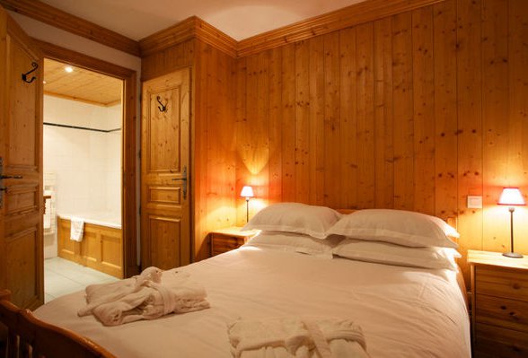 Chalet Bruyere Double Room