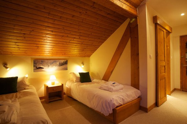 Chalet Cecilia Twin Room 