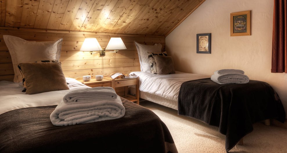 Cosy Twin Bedroom