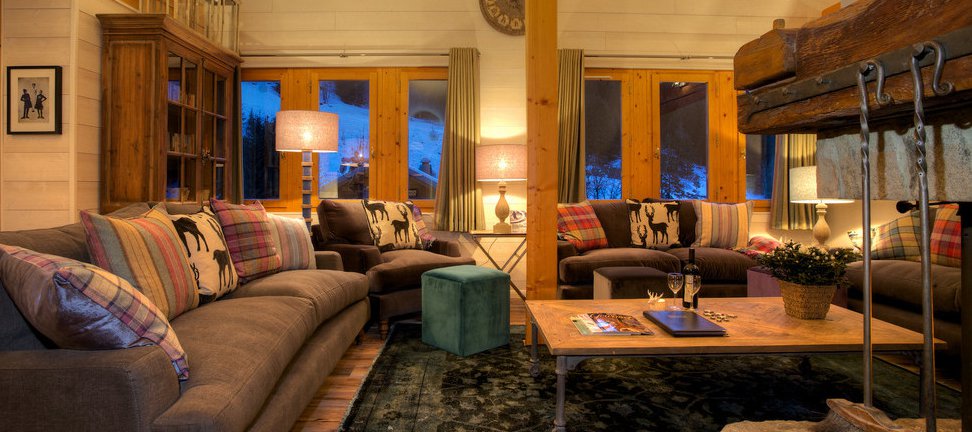 Chalet Pasarale Living Room