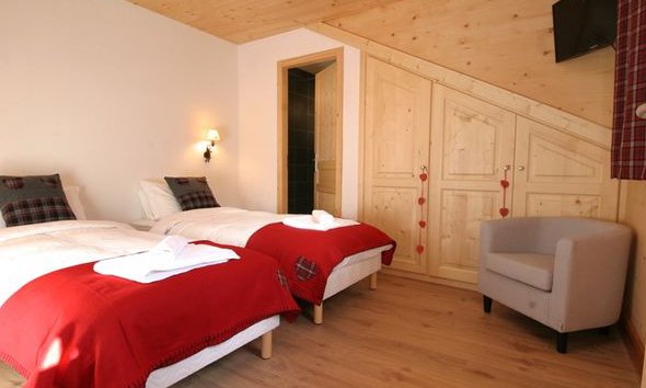 Twin Bedroom Petit Silene