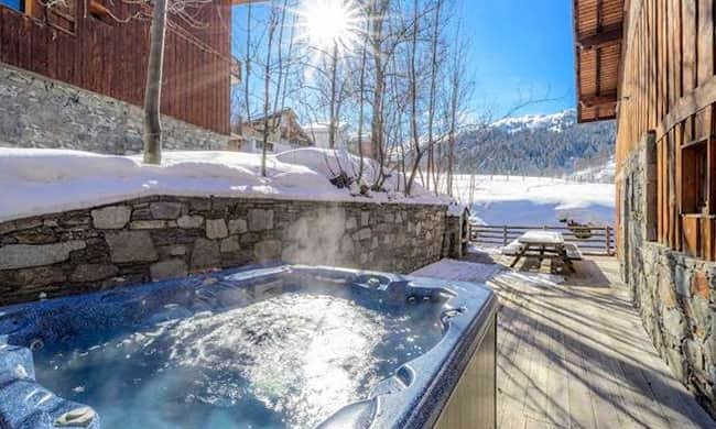 Outdoor Hot Tub on the terrace at Chalet Lou Trave Meribel