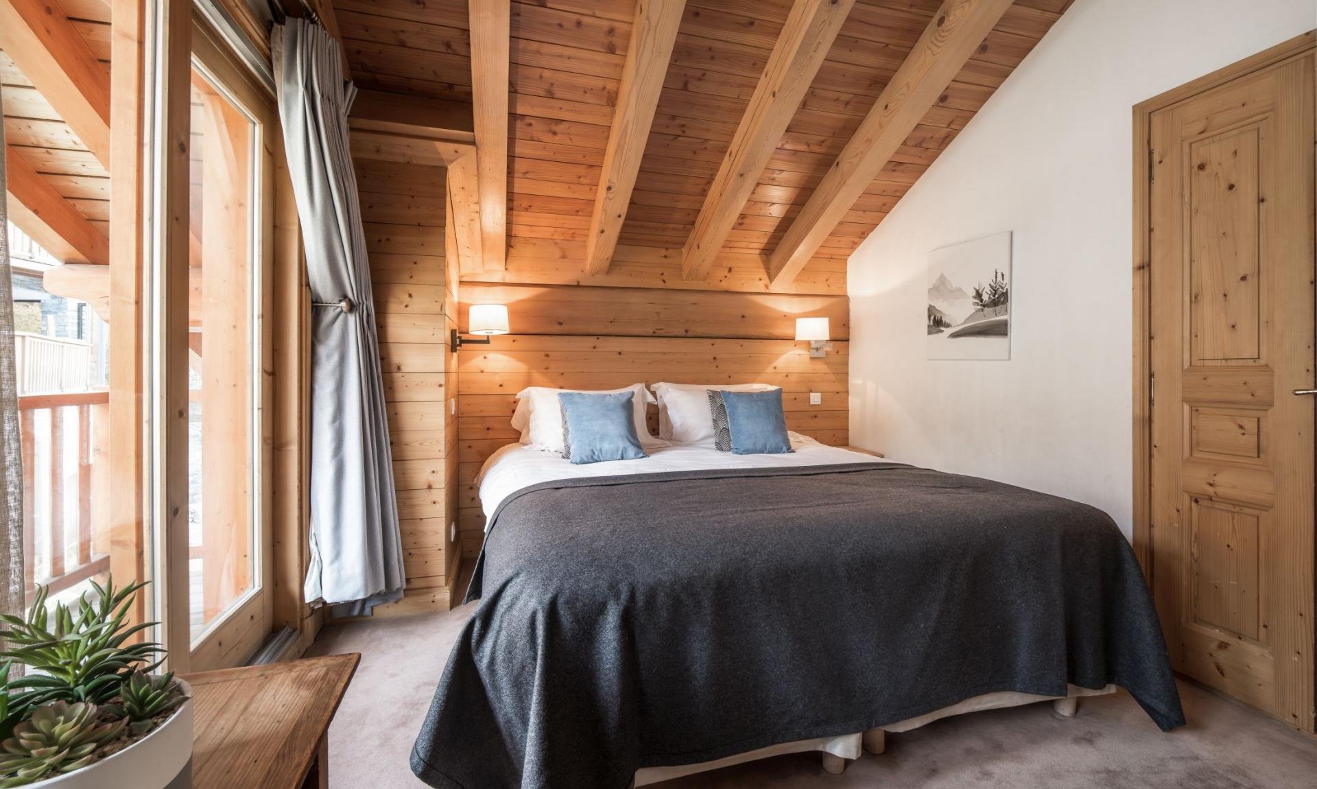 One of the luxury bedrooms in Chalet Iamato Meribel Village