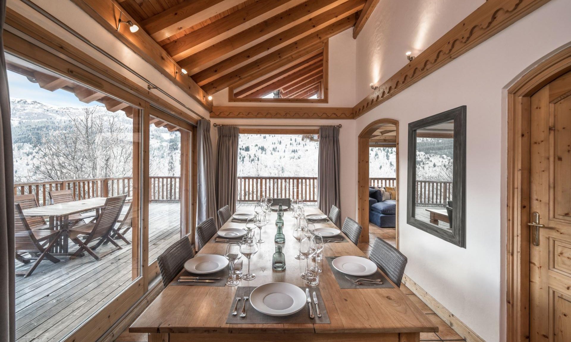 The dining room in Chalet Iamato Meribel Village