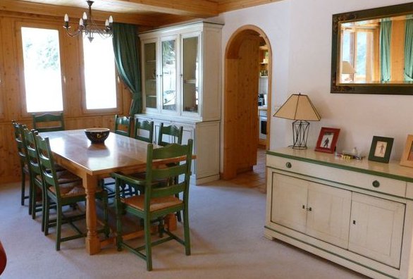 Chalet Quatre Meules Dining Room