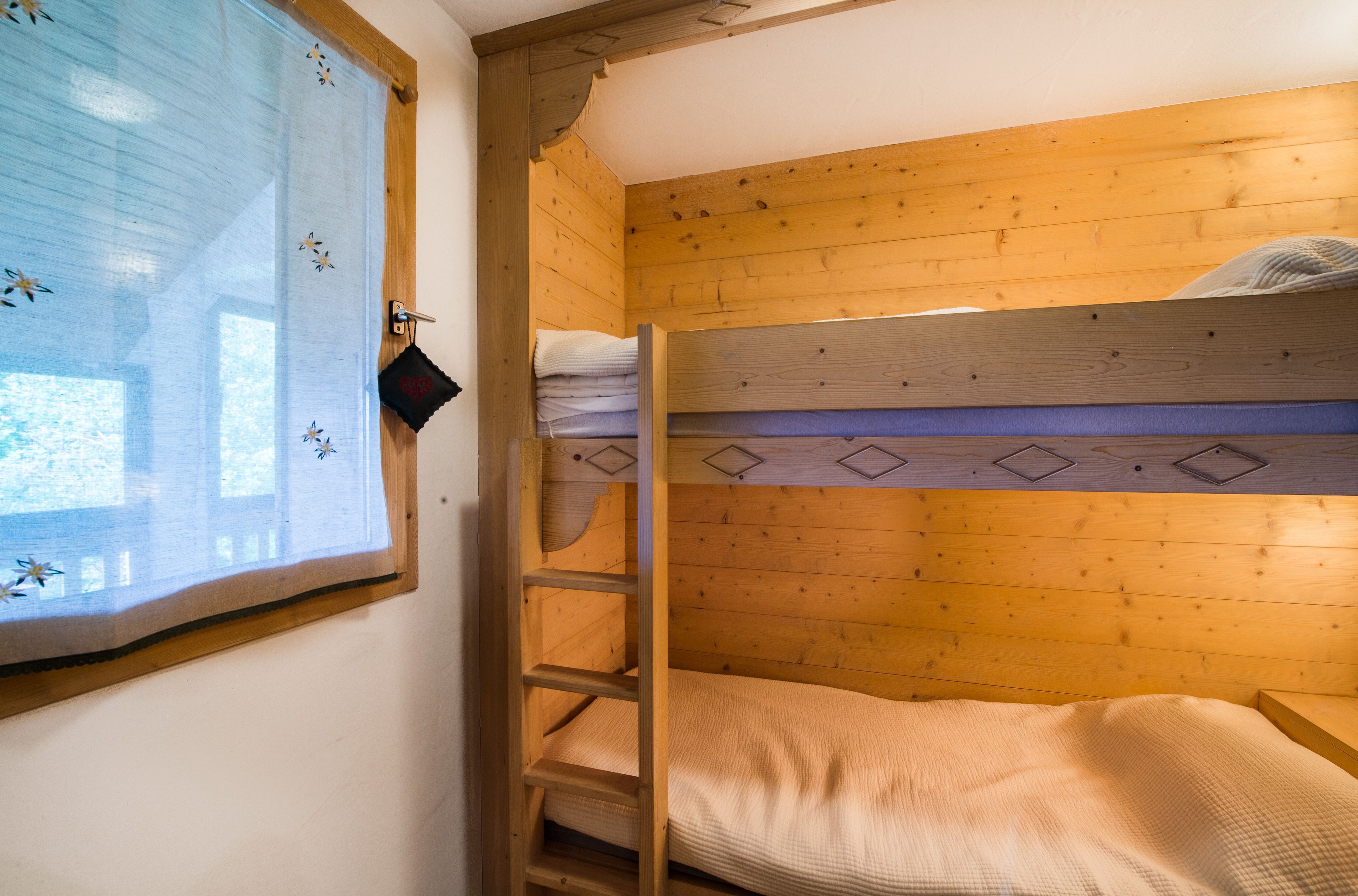 Apartment Bunk Beds